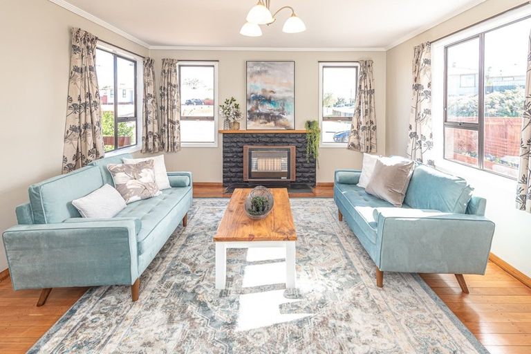 Photo of property in 27 Konini Street, Tawhero, Whanganui, 4501