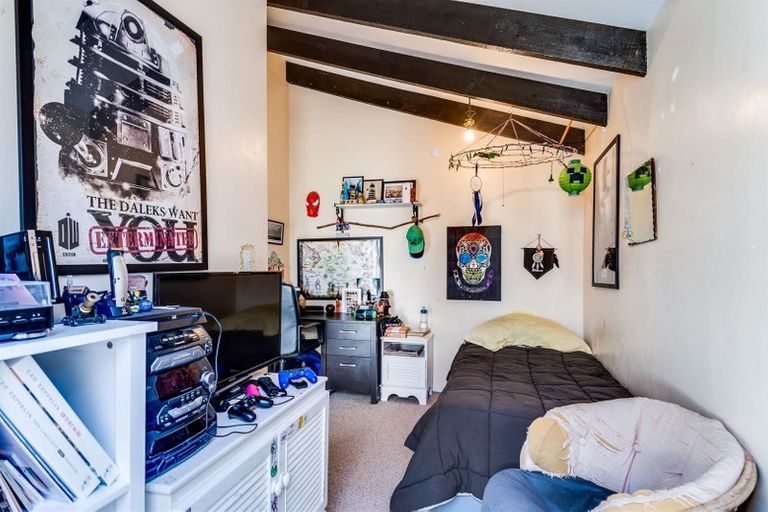 Photo of property in 4/283 Taradale Road, Pirimai, Napier, 4112