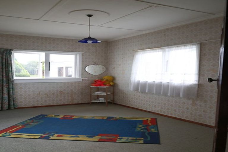 Photo of property in 19 Branksea Street, Kaitangata, 9210