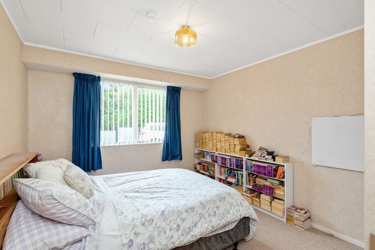 Photo of property in 64 Poplar Avenue, Raumati South, Paraparaumu, 5032