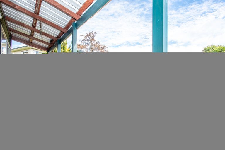Photo of property in 22 Wallis Road, Kaiti, Gisborne, 4010