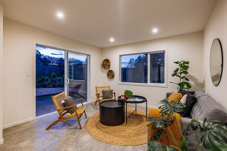 Photo of property in 166 Waimate Road North, Kerikeri, 0293
