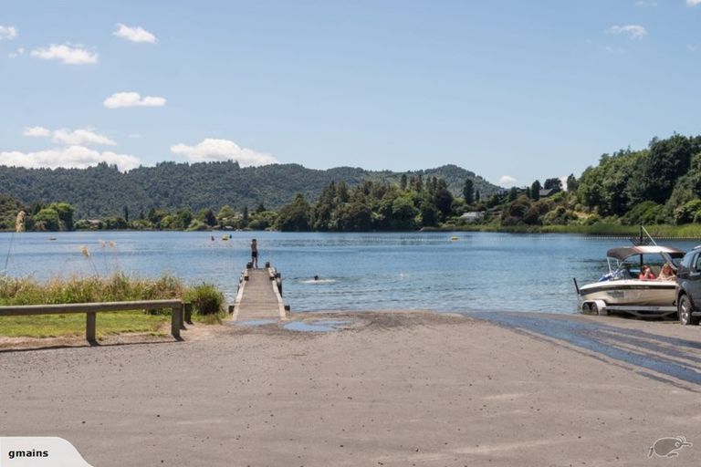 Photo of property in 50 Okareka Loop Road, Lake Okareka, Rotorua, 3076