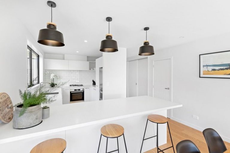 Photo of property in 25 Double Cone Road, Jacks Point, Queenstown, 9371