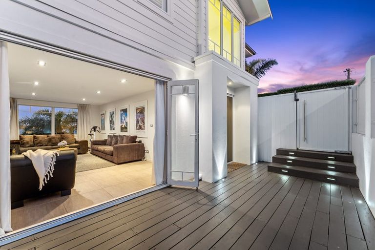 Photo of property in 87 Princes Street, Northcote Point, Auckland, 0627