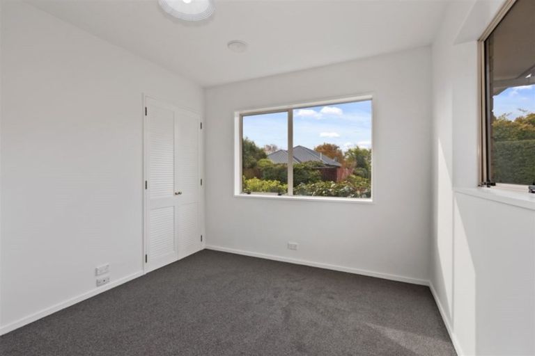 Photo of property in 19 Rempstone Drive, Halswell, Christchurch, 8025