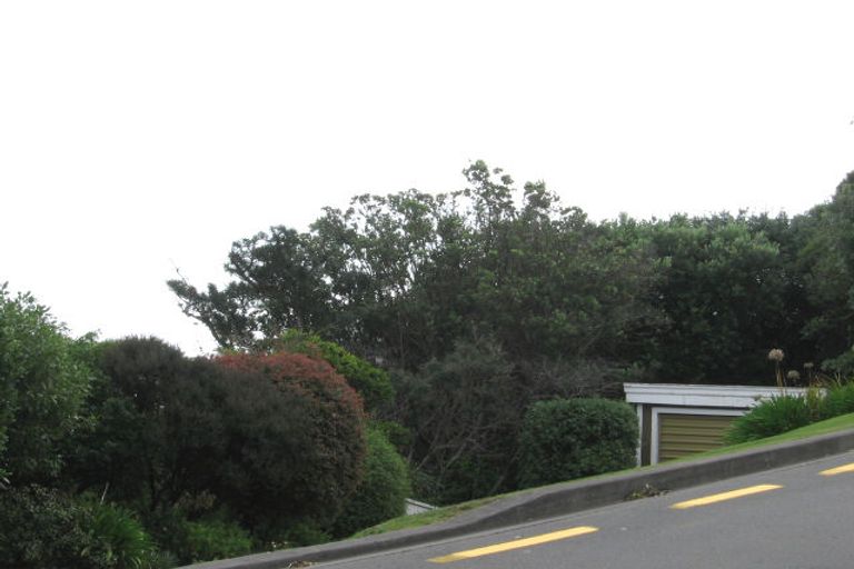 Photo of property in 35 Motuhara Road, Plimmerton, Porirua, 5026
