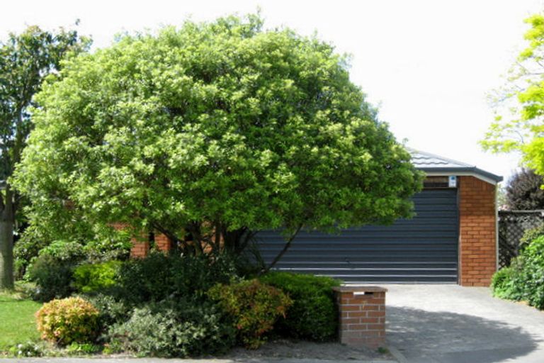 Photo of property in 7 Dorfold Mews, Avonhead, Christchurch, 8042