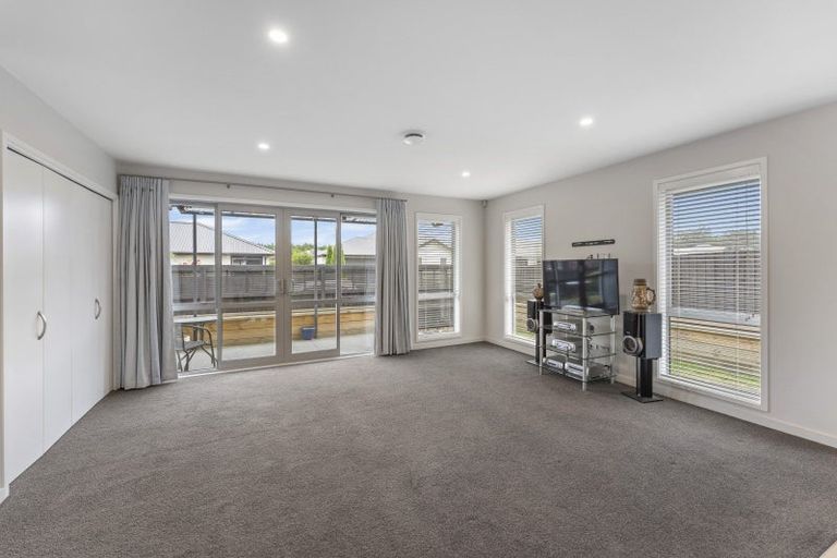 Photo of property in 7 Mclendon Green, Belfast, Christchurch, 8051