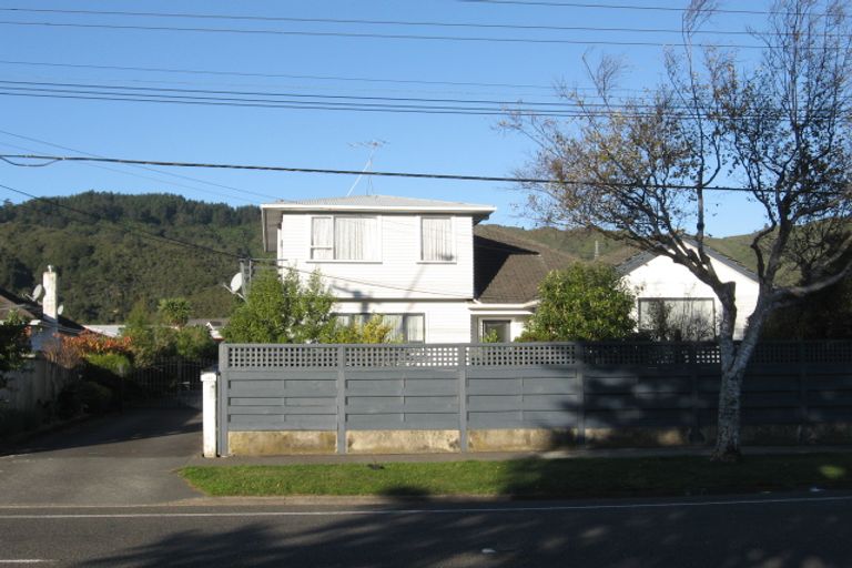 Photo of property in 149 Stokes Valley Road, Stokes Valley, Lower Hutt, 5019