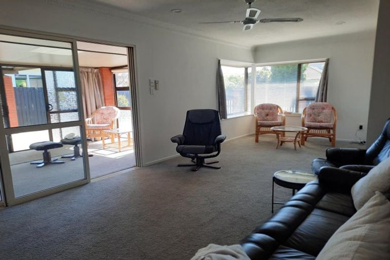 Photo of property in 3 Cranbrook Avenue, Burnside, Christchurch, 8053