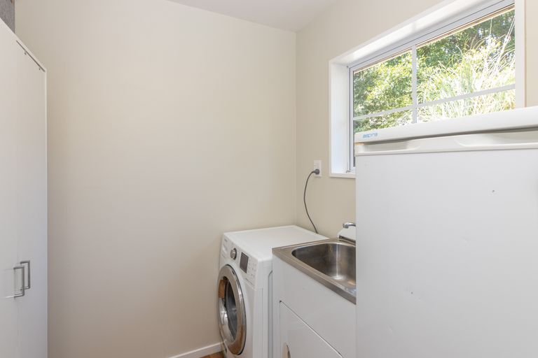 Photo of property in 5 Greenwood Close, Woodend, 7610