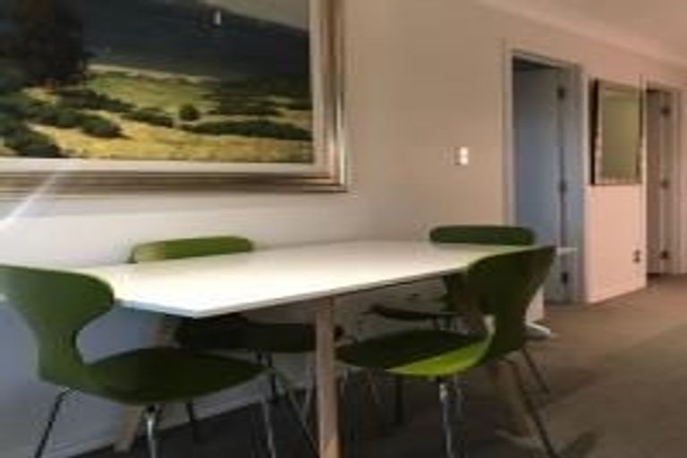 Photo of property in 23a Bournemouth Terrace, Murrays Bay, Auckland, 0630