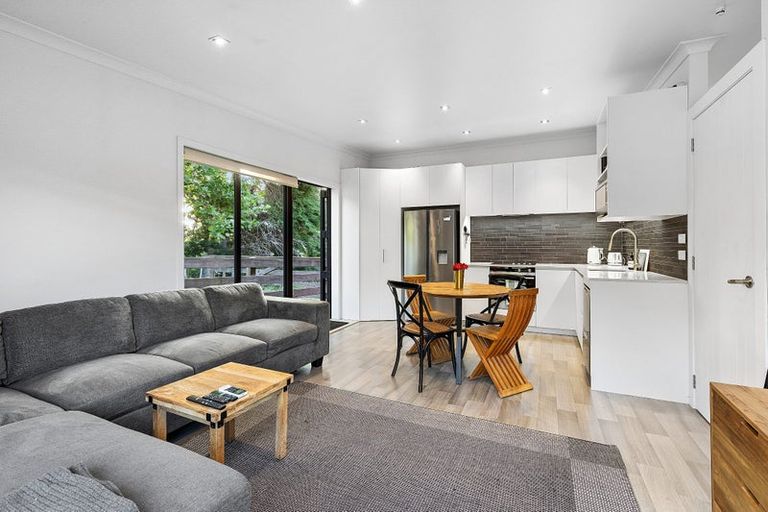 Photo of property in 59 Hartway Grove, Coatesville, Albany, 0792