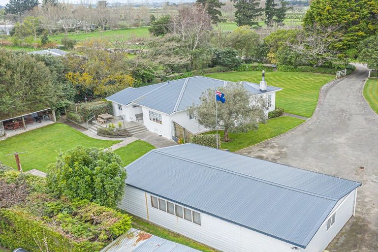 Photo of property in 50 Painua Road, Hokio Beach, Levin, 5571