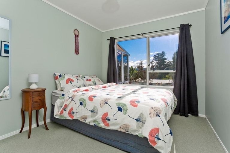 Photo of property in 1/11 Kahika Road, Birkdale, Auckland, 0626