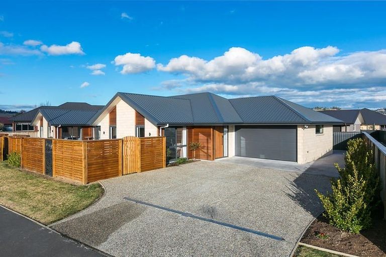 Photo of property in 50 Anderton Crescent, Mosgiel, 9024