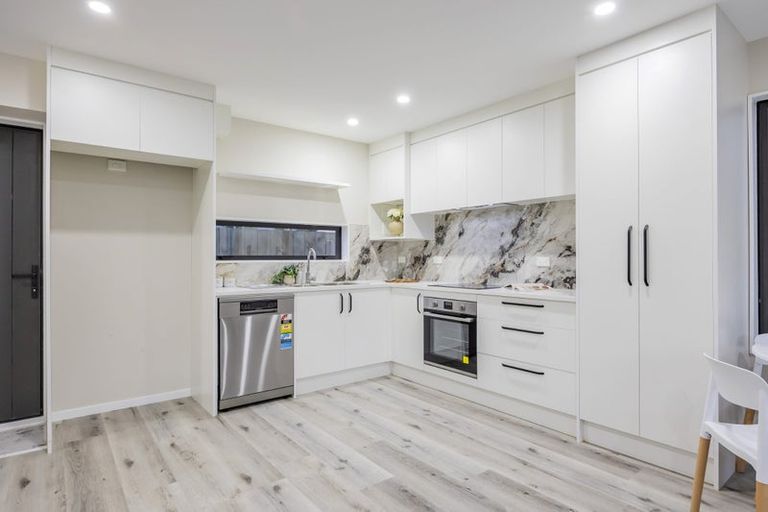 Photo of property in 4/6 Vine Street, Mangere East, Auckland, 2024