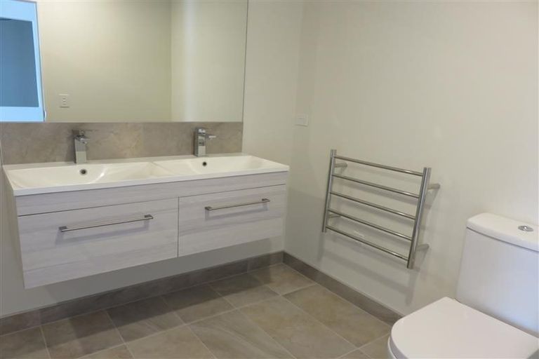 Photo of property in 3 Carder Court, Hobsonville, Auckland, 0618