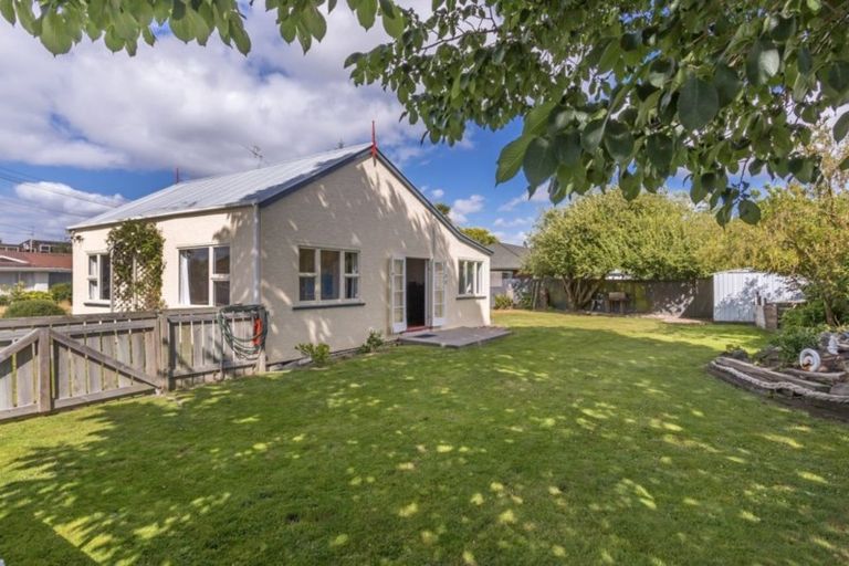 Photo of property in 10 Sefton Street, Belfast, Christchurch, 8051