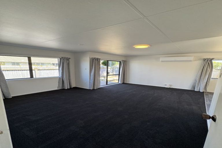 Photo of property in 11b Totara Street, Trentham, Upper Hutt, 5018