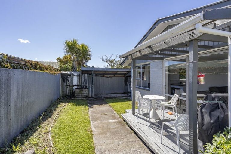 Photo of property in 4 Coates Place, Rangiora, 7400