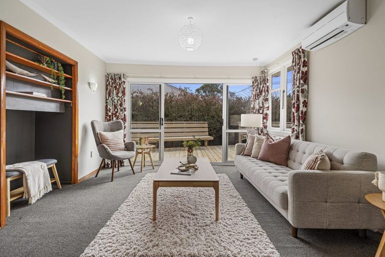 Photo of property in 19 Flay Crescent, Burnside, Christchurch, 8053