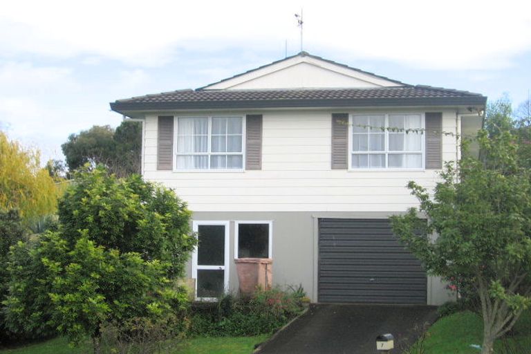 Photo of property in 7 Faram Place, Massey, Auckland, 0614
