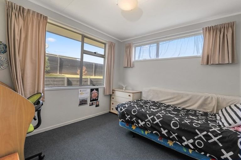 Photo of property in 20 Tania Crescent, Western Heights, Rotorua, 3015