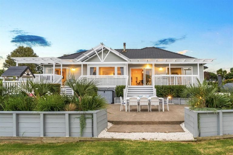 Photo of property in 490 Whitehills Road, Waitoki, Silverdale, 0994