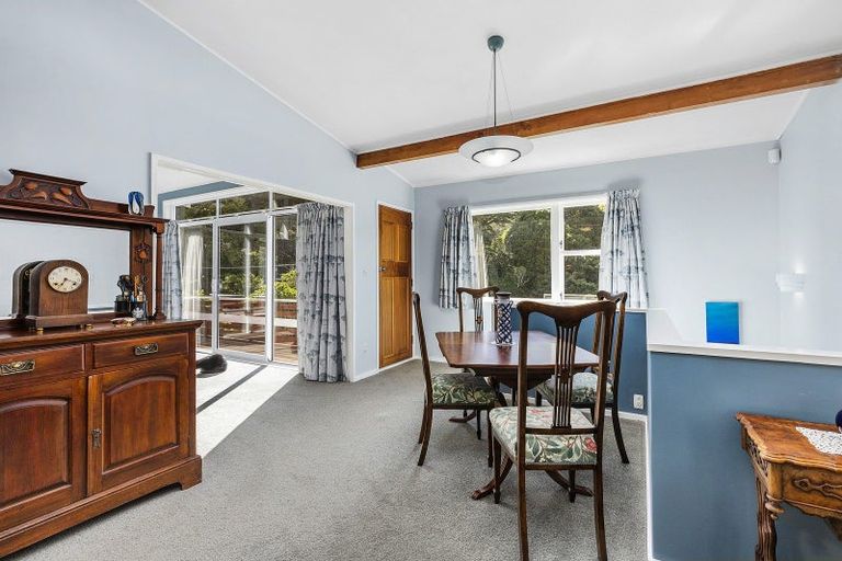 Photo of property in 76 Spencer Street, Crofton Downs, Wellington, 6035