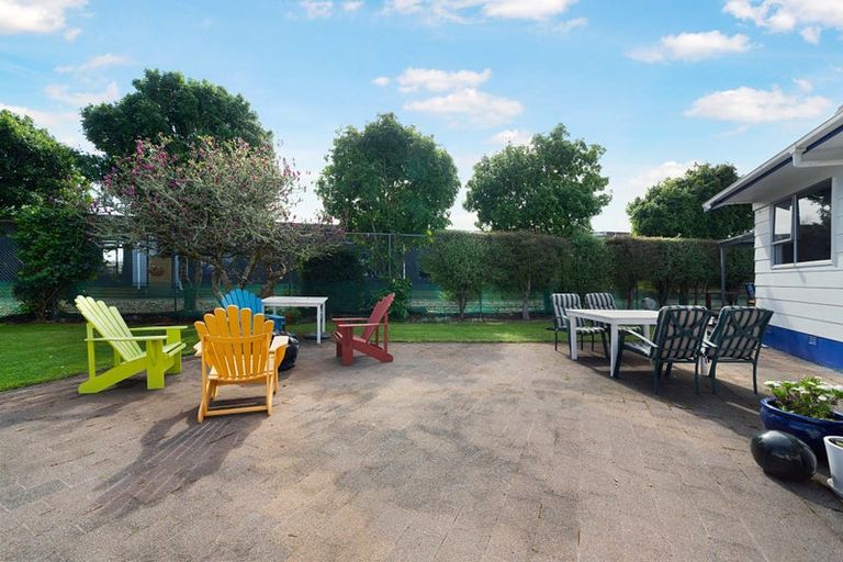 Photo of property in 127a Swanson Road, Henderson, Auckland, 0610