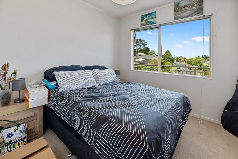 Photo of property in 94 Stapleford Crescent, Browns Bay, Auckland, 0630