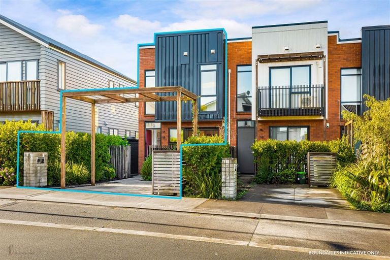 Photo of property in 21 Saltmarsh Road, Hobsonville, Auckland, 0616