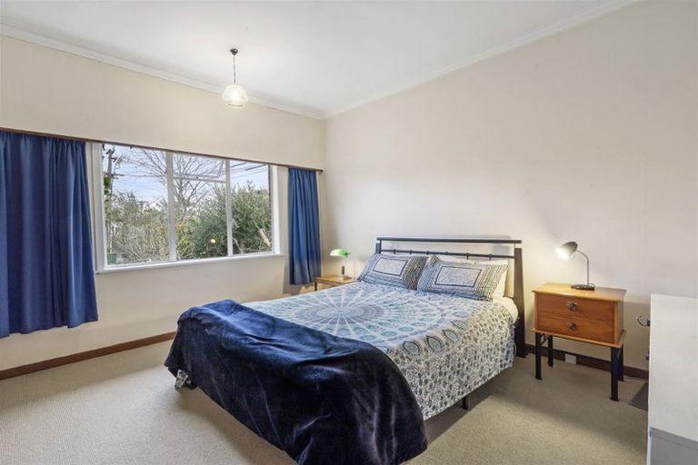 Photo of property in 25 Beatrice Avenue, Hillcrest, Auckland, 0627
