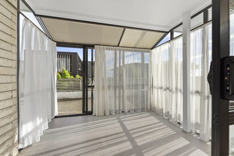 Photo of property in 3/30 Whiteley Street, Moturoa, New Plymouth, 4310