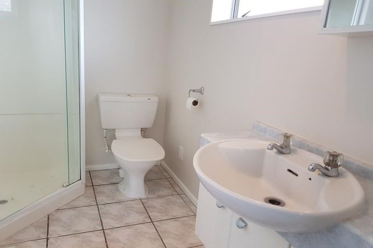 Photo of property in 19c Royal Park Drive, Parklands, Christchurch, 8083