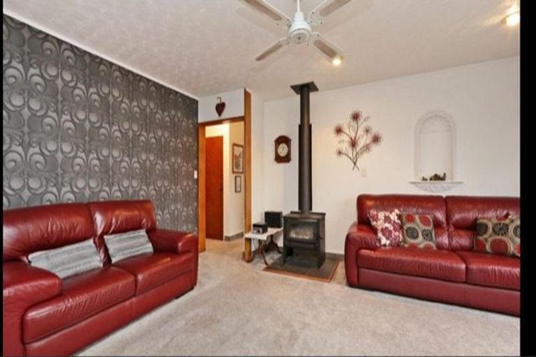 Photo of property in 2/8 Duart Road, Havelock North, 4130