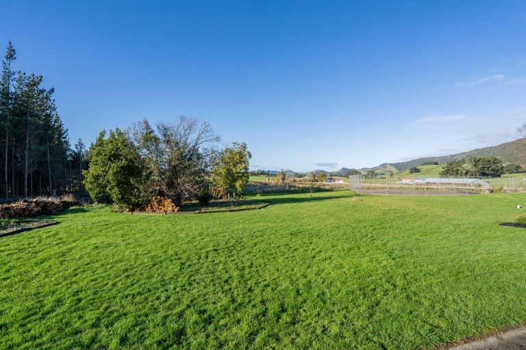 Photo of property in 6 Quarry Hills Fortification Road, Quarry Hills, Tokanui, 9884