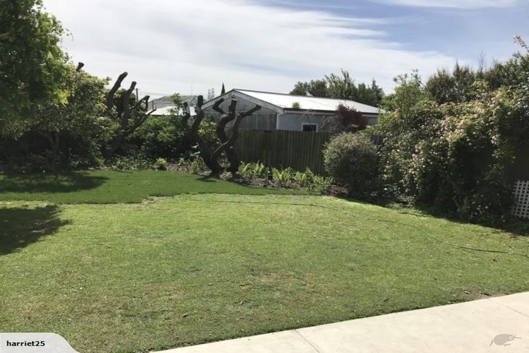 Photo of property in 2/7 Bygrave Place, Bishopdale, Christchurch, 8053