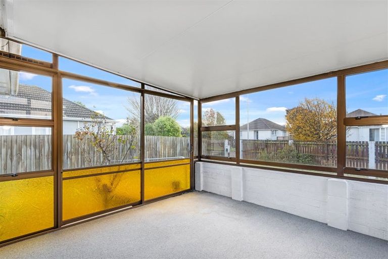 Photo of property in 6 Hillary Crescent, Upper Riccarton, Christchurch, 8041
