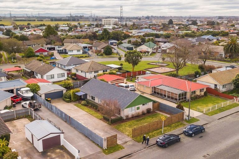 Photo of property in 107 Foremans Road, Islington, Christchurch, 8042