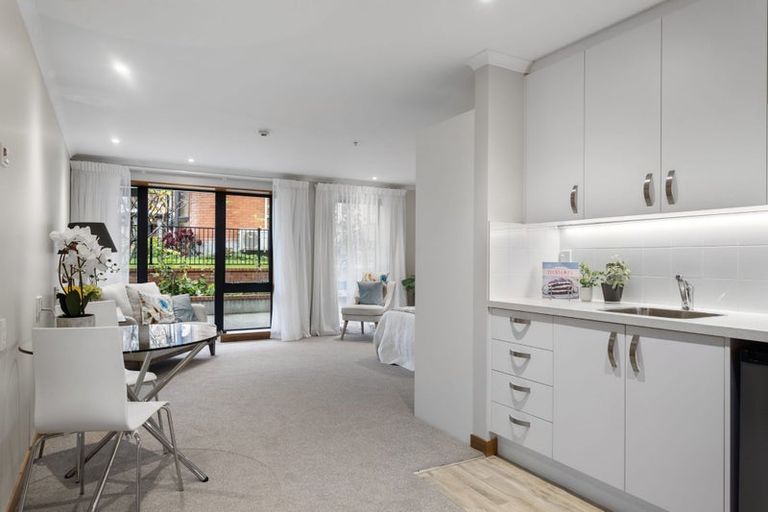 Photo of property in 5 Head Street, Sumner, Christchurch, 8081