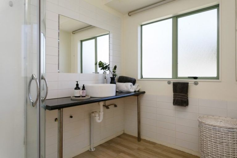 Photo of property in 15 Kiddle Drive, Hilltop, Taupo, 3330