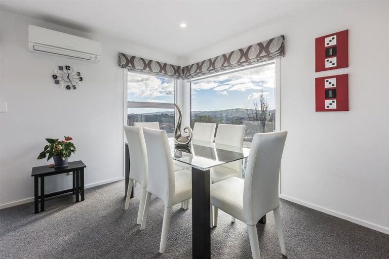 Photo of property in 62 Endeavour Drive, Whitby, Porirua, 5024