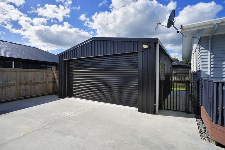 Photo of property in 13 Kingsley Street, St Andrews, Hamilton, 3200