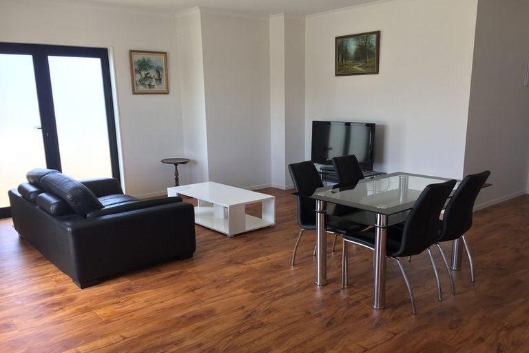 Photo of property in 59 Carrington Avenue, Silverdale, Hamilton, 3216