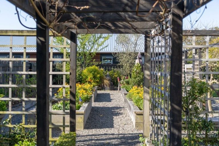 Photo of property in 41 Reading Street, Greytown, 5712