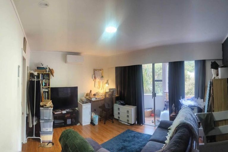 Photo of property in 83b South Karori Road, Karori, Wellington, 6012