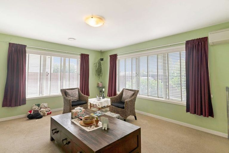 Photo of property in 9 Dennitt Street, New Brighton, Christchurch, 8083